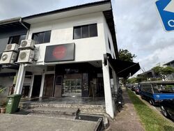 Serangoon Park (D13), Retail #568565411